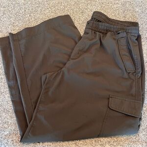OLD NAVY Wide Leg Active Cargo Pant - Size XL